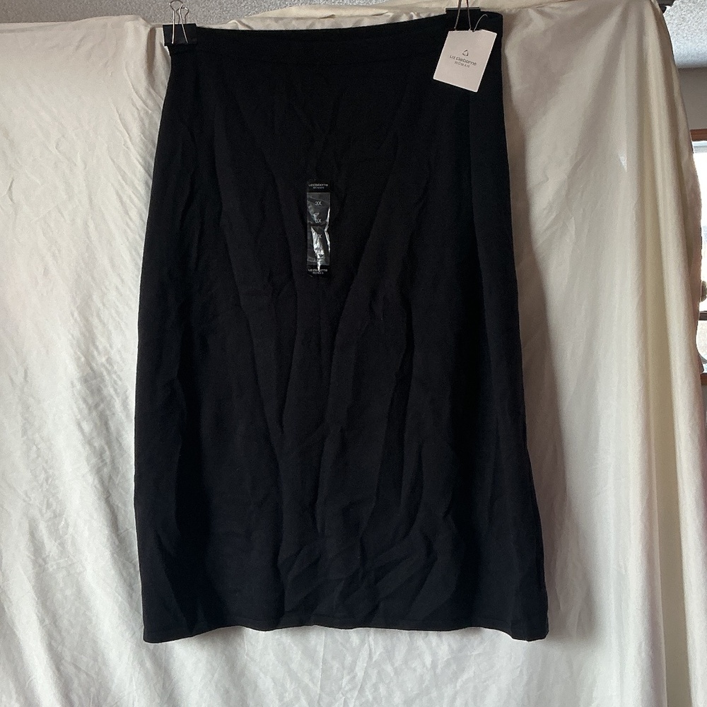 Women’s Black Merino Wool Skirt Size 3X.